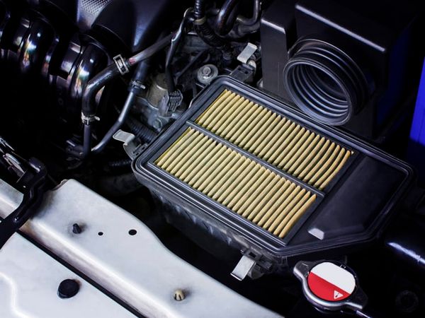 Hướng dẫn vệ sinh lọc gió động cơ chi tiết