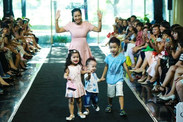Quý tử nhà Ốc Thanh Vân gây sốt tại “Tuần lễ thời trang thiếu nhi”