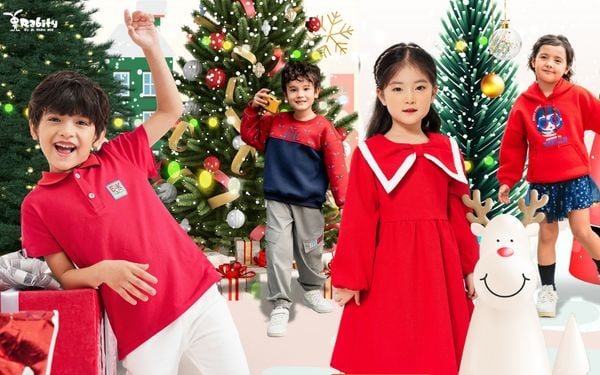 Quần áo trẻ em đẹp là món quà Noel thiết thực cho bé