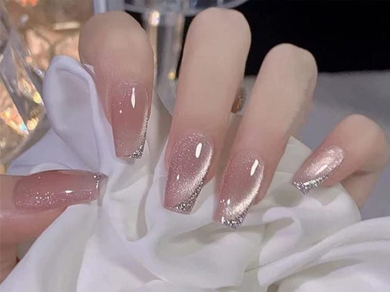 Nail mắt mèo