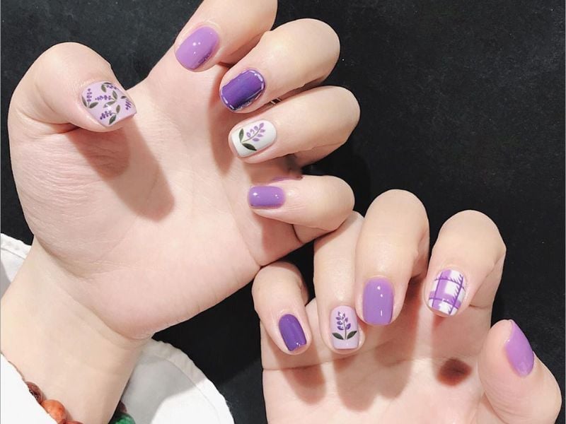 Mẫu nail caro tím cách điệu