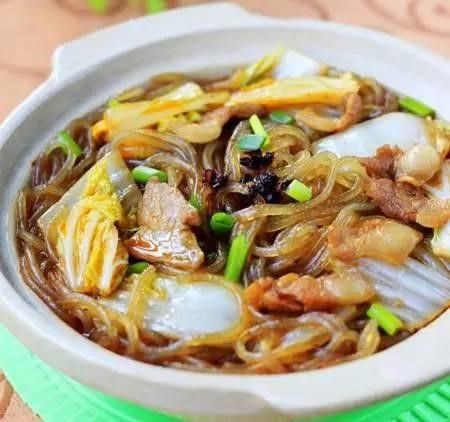 [Vào bếp cùng Lao Gan Ma] Món miến thịt cải thảo