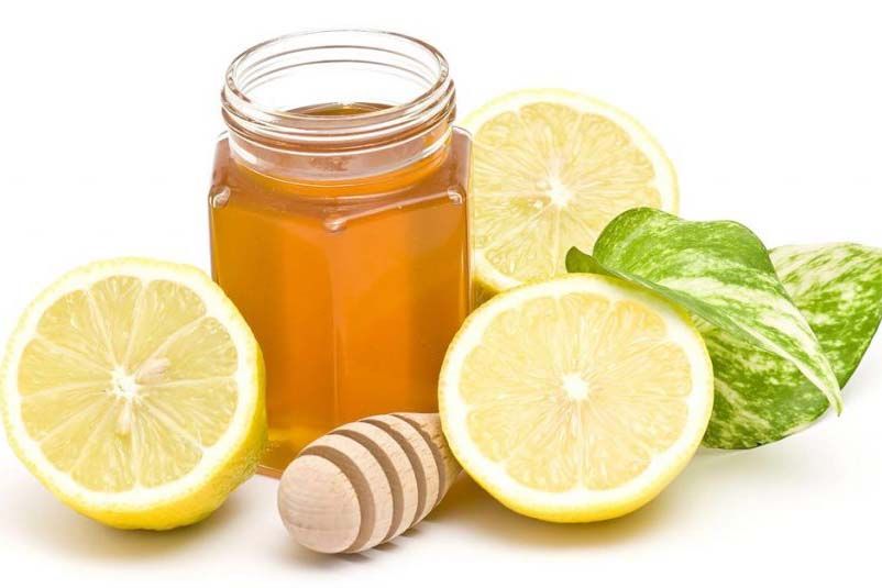Tại sao bạn nên uống nước chanh mật ong vào buổi sáng?