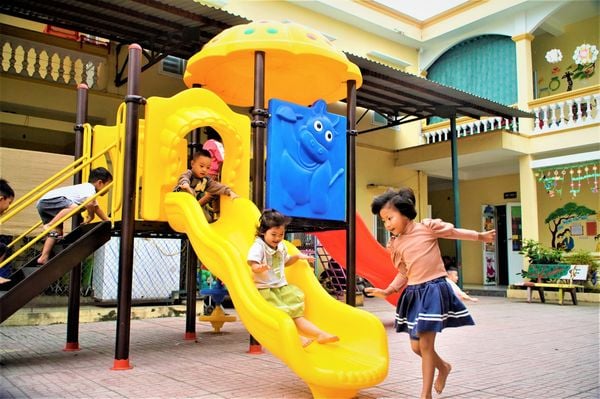 NS2PC: Hỗ trợ trang thiết bị y tế, giáo dục cho phường Hải Bình