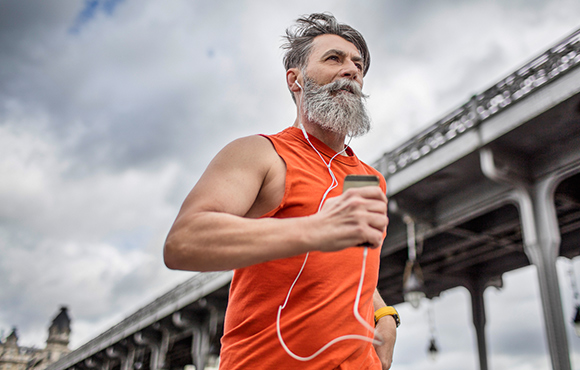 6 điều cần biết khi chạy bộ sau tuổi 40 - Chậm mà chắc