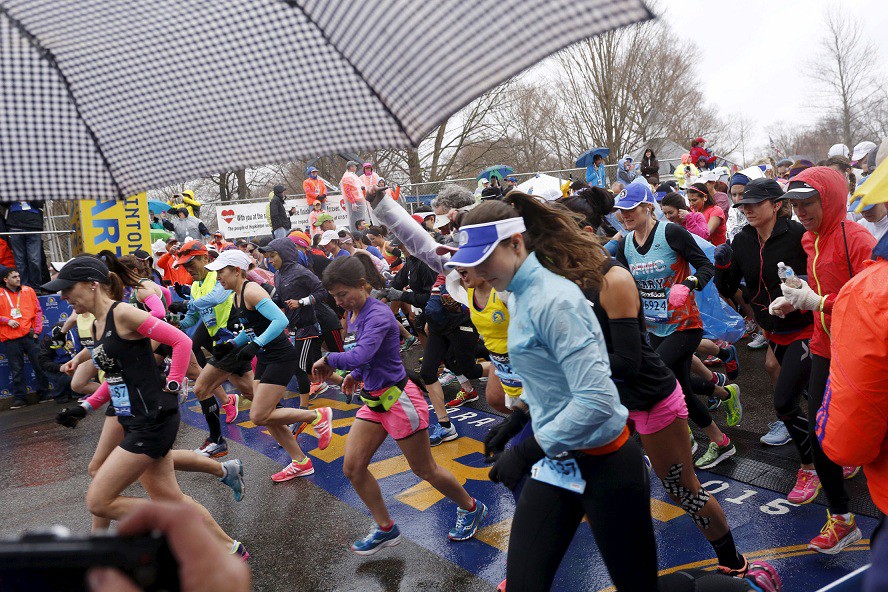 Bí quyết chạy bộ ngày mưa - Các runners đã biết hay chưa?