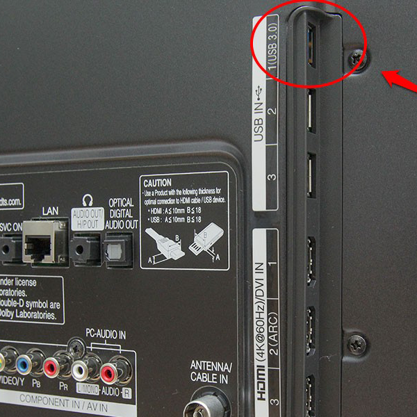 kết nối điện thoại với tivi qua cổng USB.