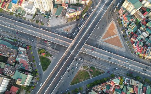 Dự án trọng điểm: Đường Vành đai 2 trên cao tại Hà Nội chính thức thông xe