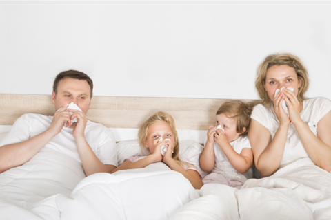5 Bí quyết bảo vệ sức khỏe gia đình khi giao mùa