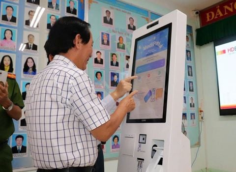 TP.HCM Vận Hành Thử Nghiệm Mô Hình Mới Theo Chính Quyền Ba Cấp: ComQ Đóng Góp Công Nghệ Chuyển Đổi Số