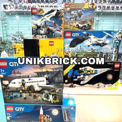 Máy bay LEGO Indiana Jones 77012, Jurassic World 76947, City 60367 Passenger Airplane, City 60210 Sky Police Air Base, City 60351,  Icons 10497 Galaxy Explorer