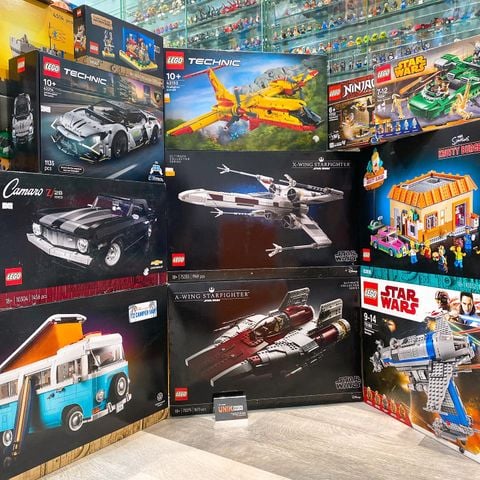 Bộ Sưu Tập LEGO Đỉnh Cao – Từ Xe Cổ Điển, Máy Bay Chiến Đấu đến Thế Giới Star Wars