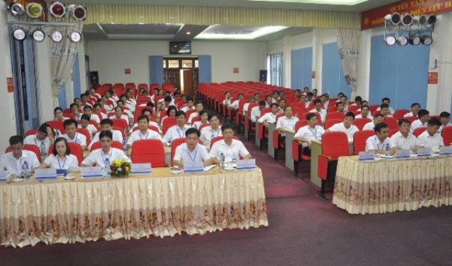 Công ty Điện lực Hà Giang sơ kết hoạt động sản xuất kinh doanh đầu năm