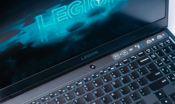 Laptop-Lenovo-Legion-5-15IMH05-(82AU004XVN)-phim