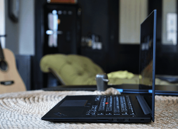 Laptop-Lenovo-ThinkPad-X1-Extreme-20MG0015VN-ket-noi-da-dang