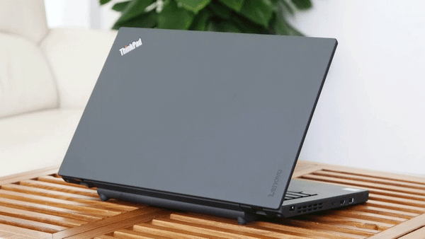 Laptop-Lenovo-ThinkPad-X280-20KFS01B00-thiet-ke