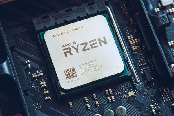 Phân Tích Hiệu Năng CPU 2010–2025: Từ Intel Thống Trị Đến AMD Vượt Lên