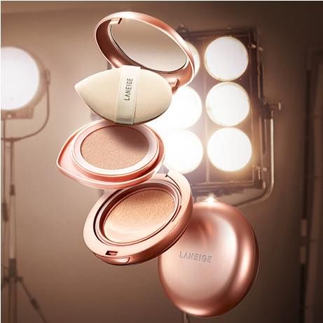  Phấn nước Laneige Layering Cover Cushion SPF34 PA++