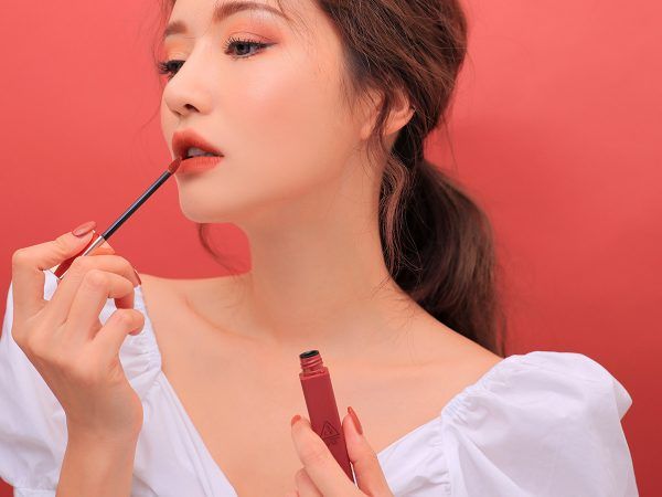 Son 3CE Cloud Lip Tint màu Live A Little