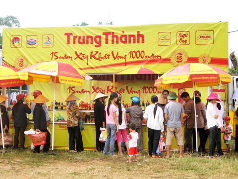 TrungThành Foods đồng hành cùng chương trình Hàng Việt về nông thôn