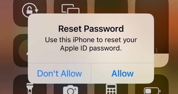 Người dùng iPhone có thể mất tài khoản khi nhận thông báo đặt lại mật khẩu Apple ID