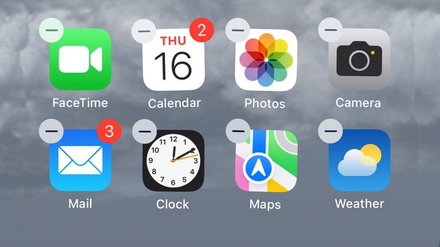 iOS 16 cho phép gỡ cài đặt tới 30 ứng dụng của Apple