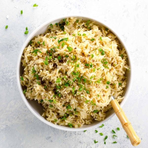 Cơm basmati chiên trứng