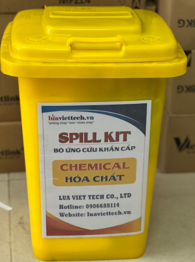 Trọn bộ thùng và túi dụng cụ xử lý tràn dầu, đổ hòa chất (spill kit) giá rẻ, giá sỉ