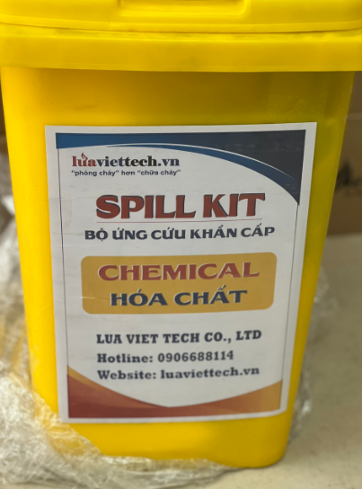 Trọn bộ thùng và túi dụng cụ xử lý tràn dầu, đổ hòa chất (spill kit) giá rẻ