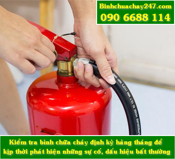 Bình chữa cháy nếu có những dấu hiệu bất thường như: nứt, thiếu phụ kiện, bị động vật cắn, đồng hồ chỉ vạch vàng hoặc đỏ thì phải mang đến cơ sở bảo dưỡng bình chữa cháy kiểm tra ngay