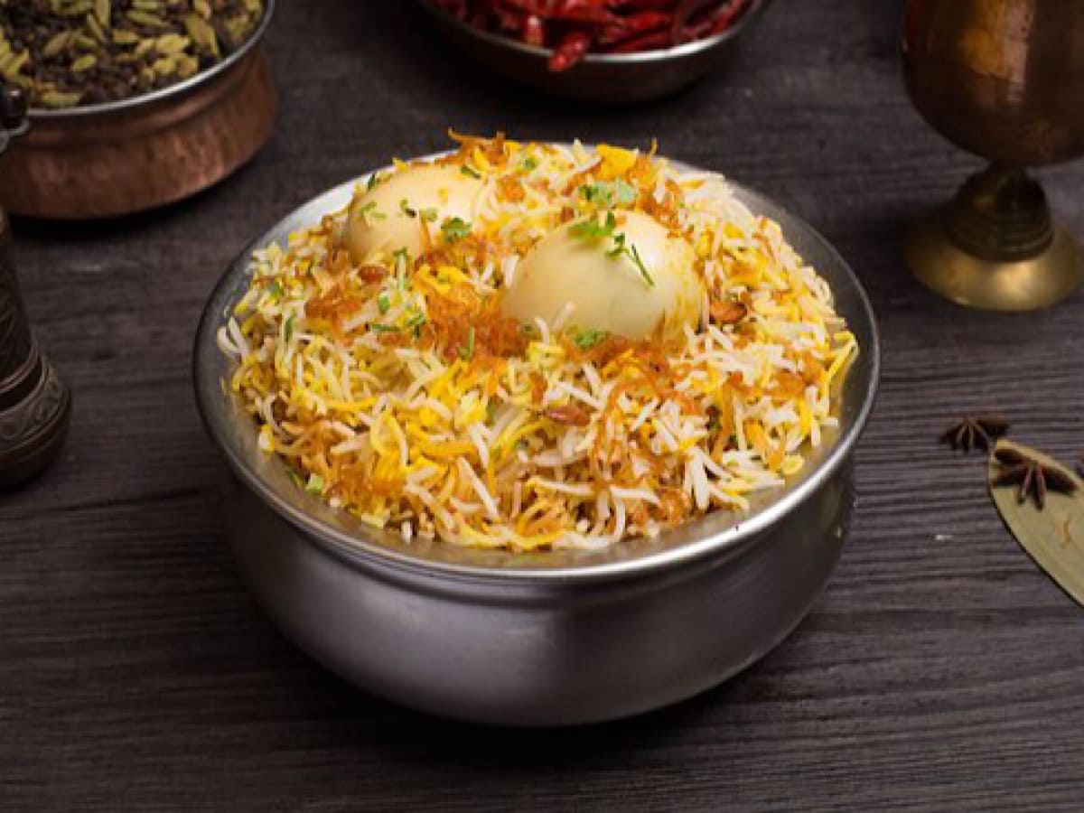SERIES 22 CÔNG THỨC LÀM BIRYANI ẤN ĐỘ (MÓN 22): Hyderabadi egg dum biryani