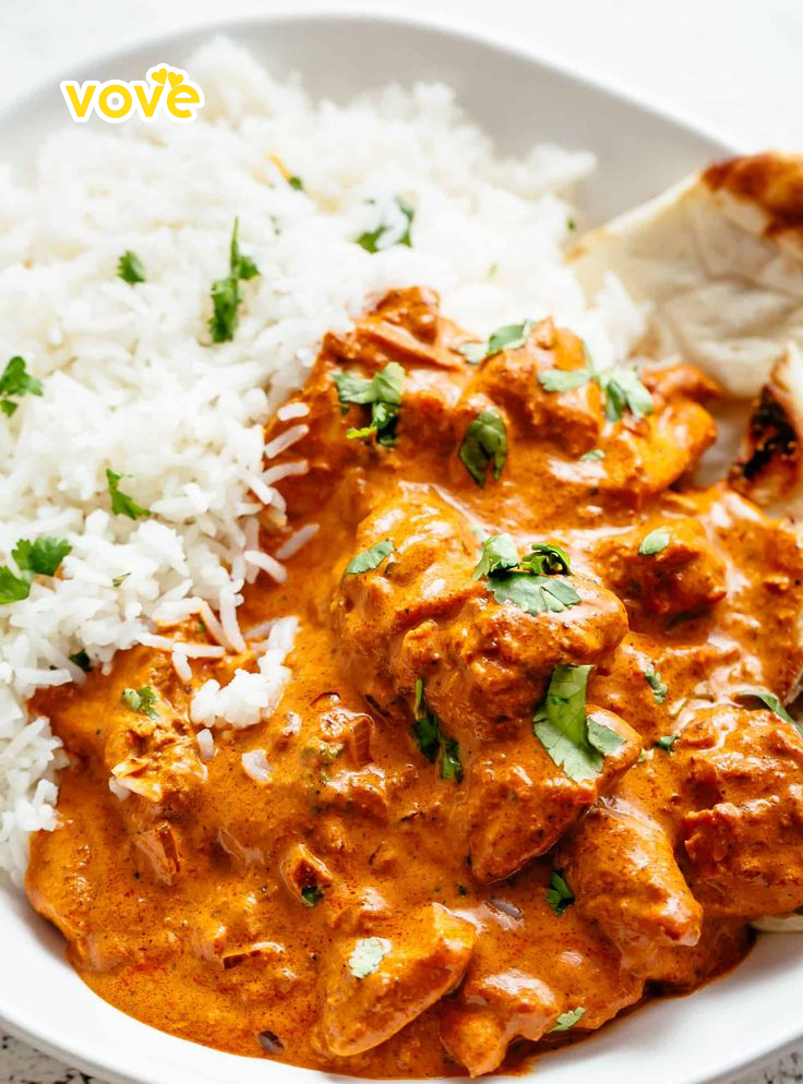 cơm gạo basmati ăn cùng gà là món nổi tiếng và dể ăn tại ấn độ