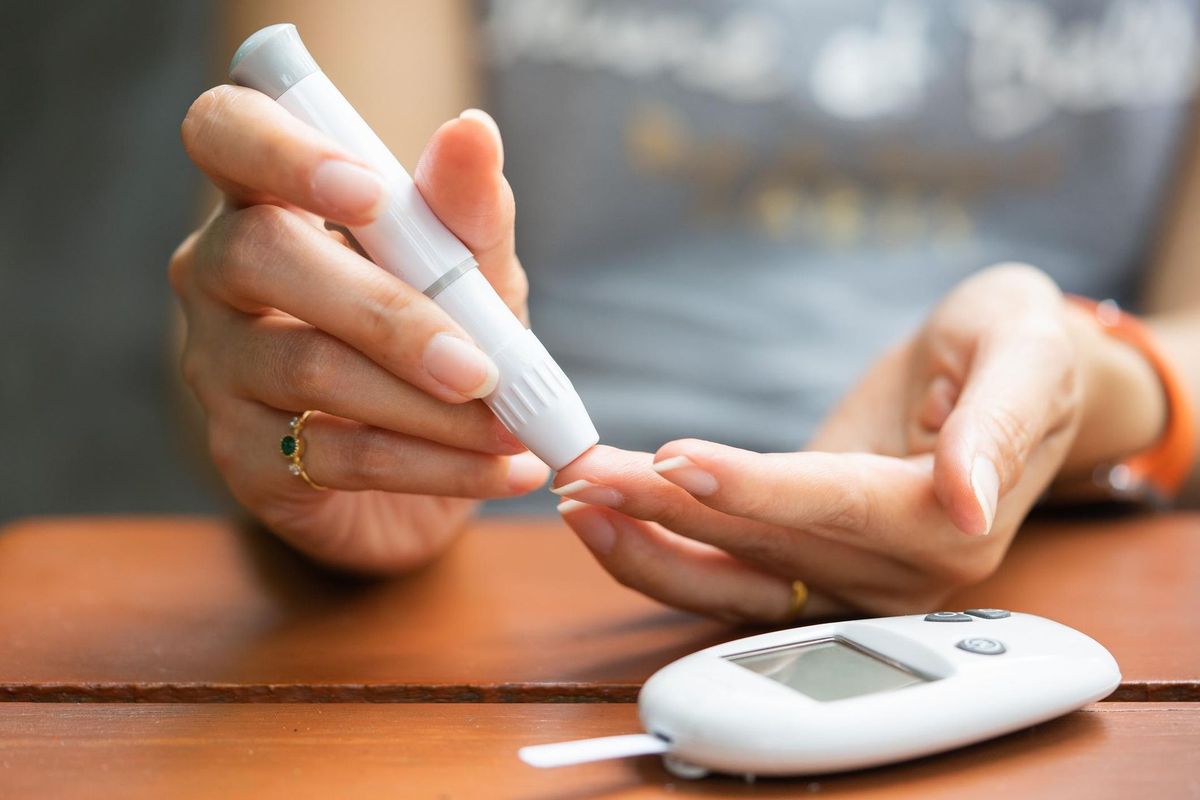 Đừng nên chủ quan bệnh tiểu đường mà hãy nên đi khám thường xuyên