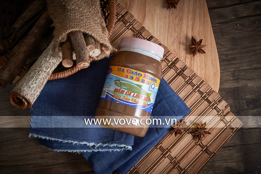 mắm cá linh xay là đặc sản nứt tiếng tại miền tây