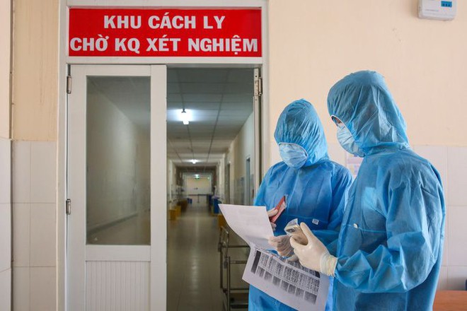 Chiều 2/5, tròn 16 ngày không phát hiện ca mắc mới COVID-19 trong cộng đồng, 21 ca đã âm tính từ 1 lần trở lên