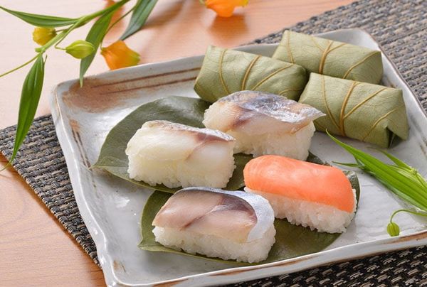 kakinoha sushi