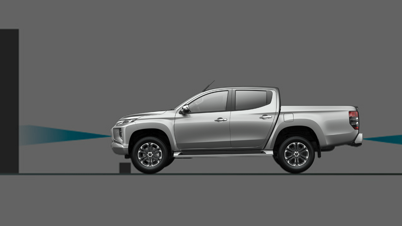 MITSUBISHI TRITON MITSUBISHI VINH PHUC chống tăng tốc đột ngột