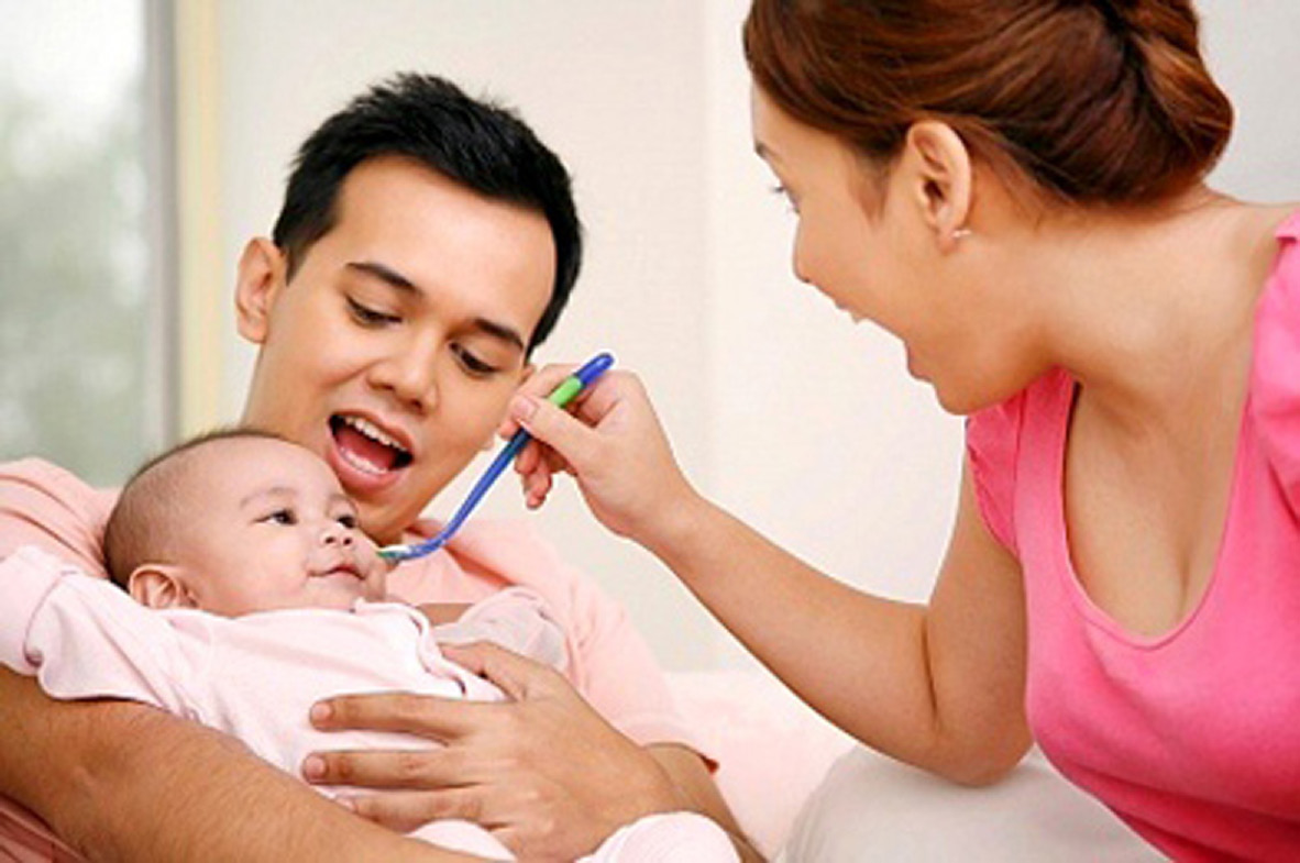 NHỮNG SAI LẦM CÁC BÀ MẸ THƯỜNG MẮC PHẢI TRONG CHẾ ĐỘ DINH DƯỠNG CHO TRẺ NHỎ