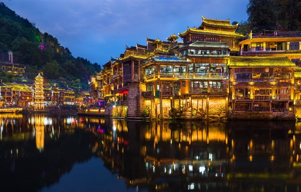 QUÝ CHÂU - PHƯỢNG HOÀNG CỔ TRẤN - TRƯƠNG GIA GIỚI (6 NGÀY - 5 ĐÊM) – CÔNG TY CỔ PHẦN THƯƠNG MẠI DU LỊCH NEWSKY (NEWSKY TRAVEL.,JSC)