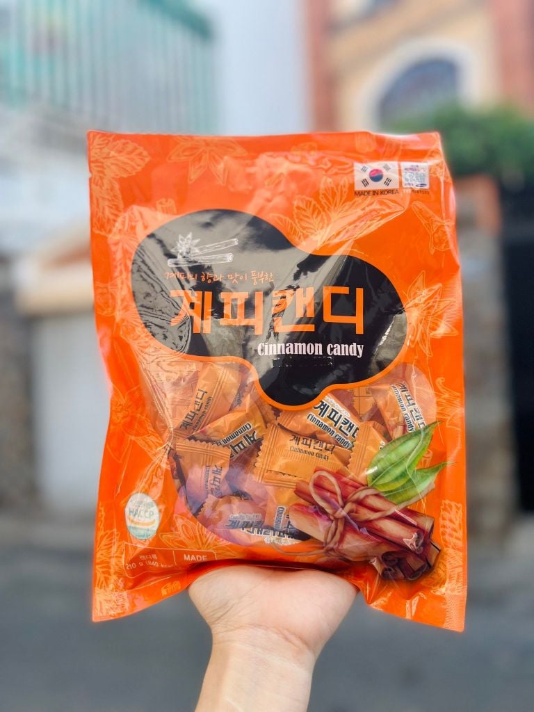 Kẹo Quế Hàn Quốc Cinnamon - 210gr