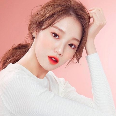 5 Xu hướng trang điểm Hàn Quốc giúp phái đẹp trở nên rạng rỡ và xinh đẹp