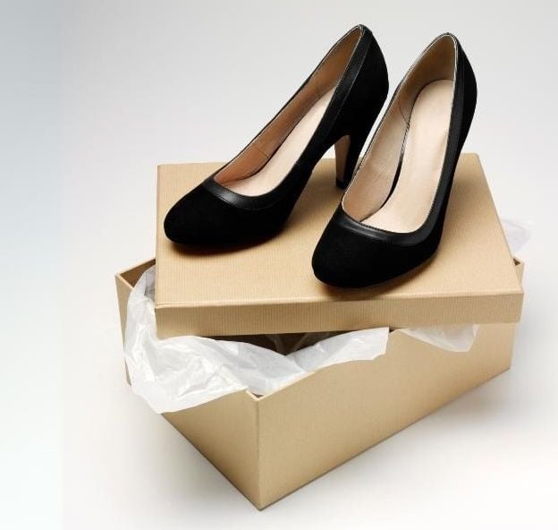 kích thước hộp đựng giày