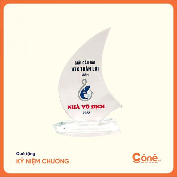 Kỷ niệm chương hình cánh buồm - Mẫu 2