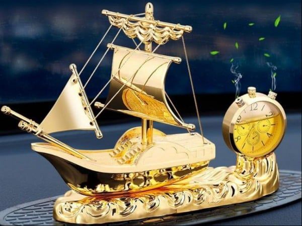 Mô hình quà tặng thuyền buồm - Thuận buồm xuôi gió