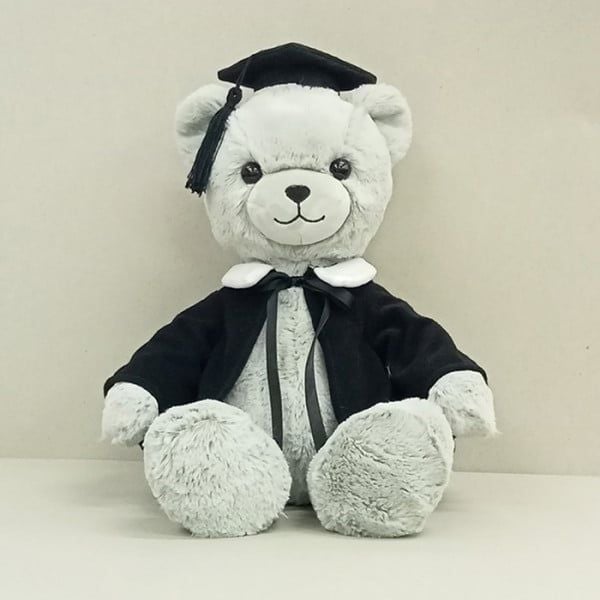 Gấu bông tốt nghiệp lựa chọn cho người nhận dễ dàng