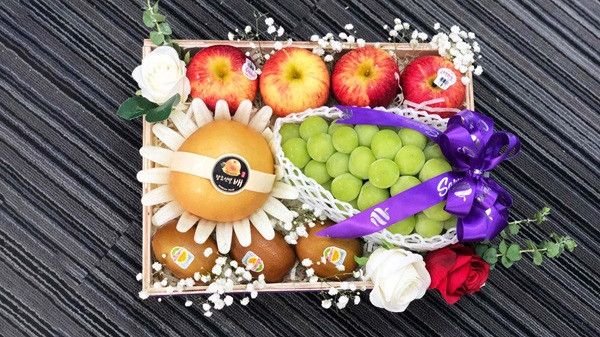 Giỏ trái cây quà tặng khách hàng nhân dịp Tết