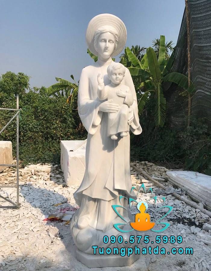 Tượng mẹ la vang bằng đá trắng đẹp tại Hà Nội