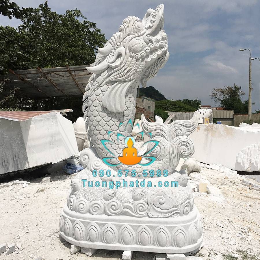 Cá chép đá hóa rồng Đà Nẵng