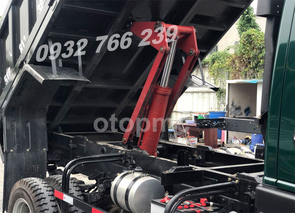 xe ben chiến thắng 4t65