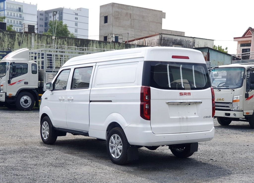 srm 868 5 chỗ